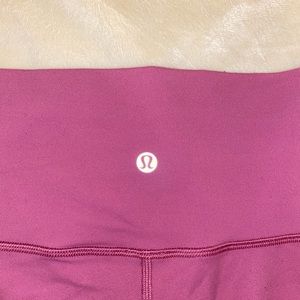 Lululemon Wunder under leggings